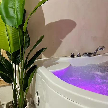 Appartement Evasion, Baignoire Balneo *